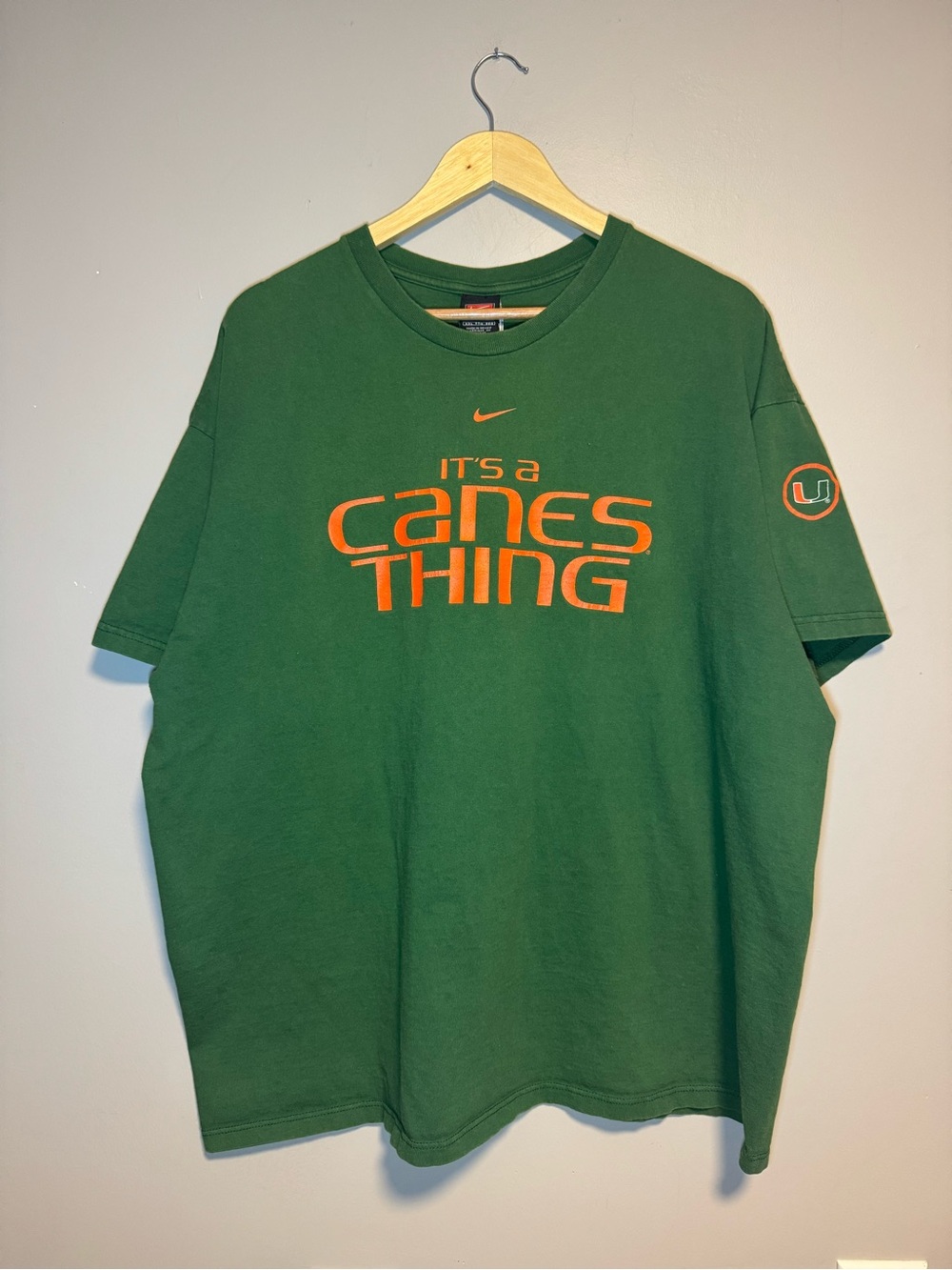Vintage Miami Hurricanes T-Shirt / Center Swoosh / Nike / XXL / Y2K